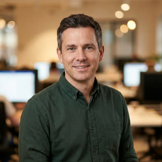 Daniel Carter ผู้ดำรงตำแหน่ง Chief Technology Officer ที่ วสุธนัต รูปโปรไฟล์